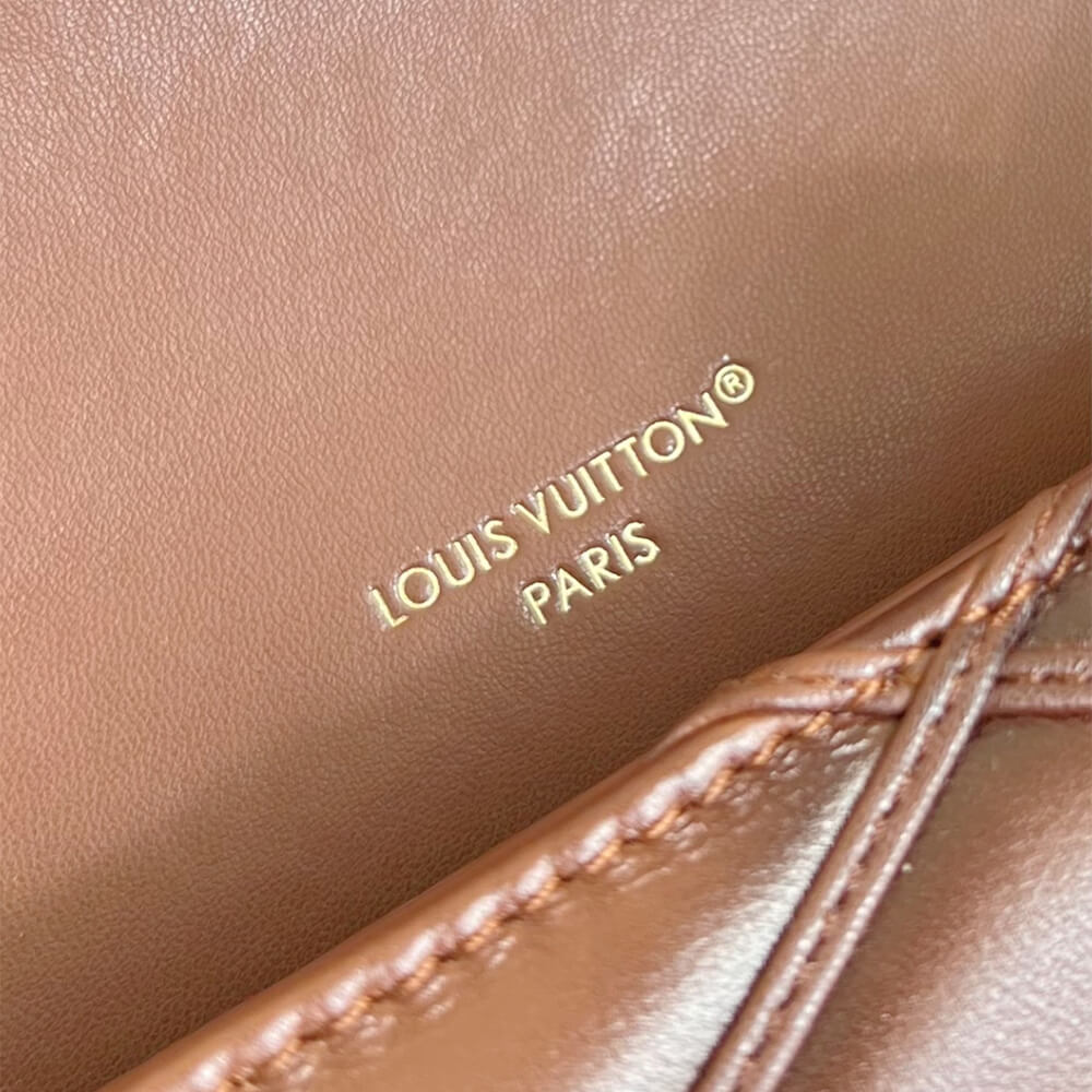Louis Vuitton WOC GO-14