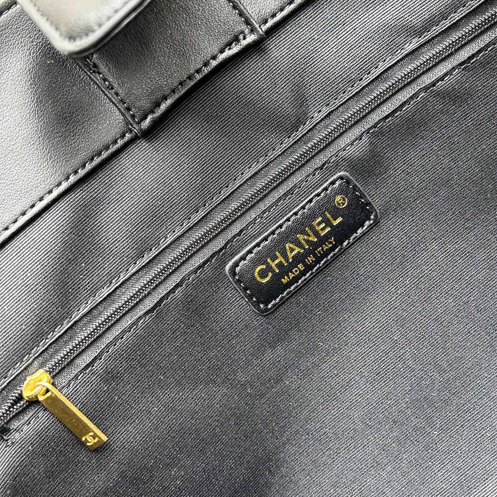 Chanel Small Shopping 25A