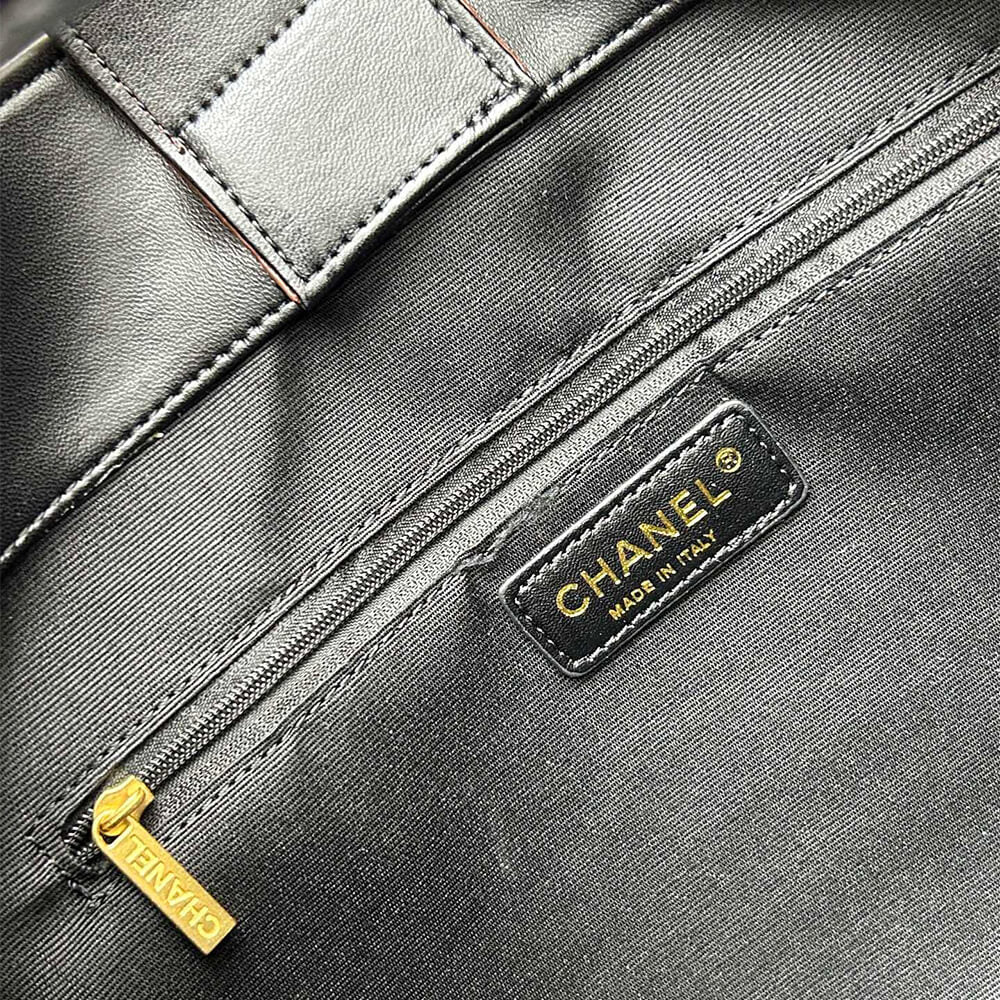 Chanel Small Shopping 25A