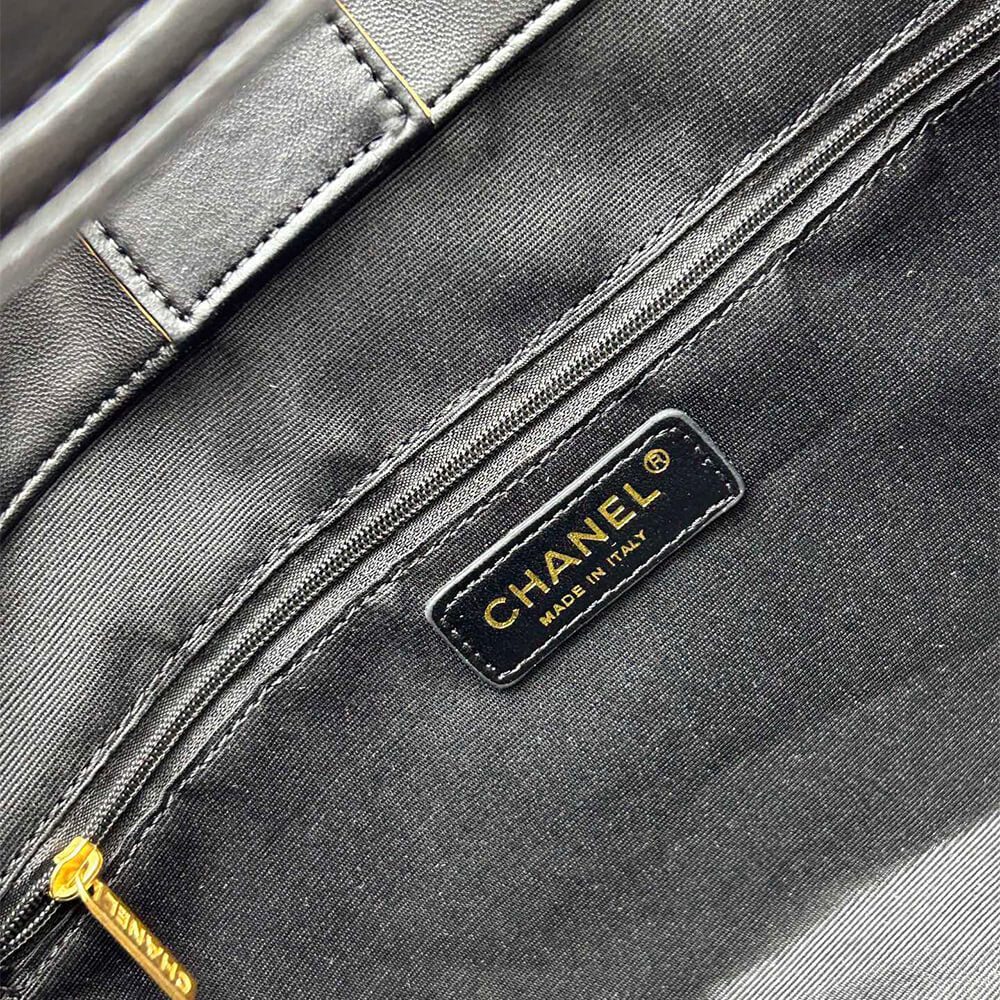 Chanel Small Shopping 25A