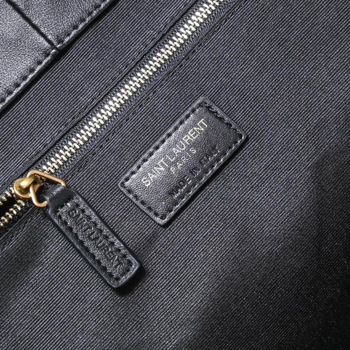 Ysl Icare Maxi