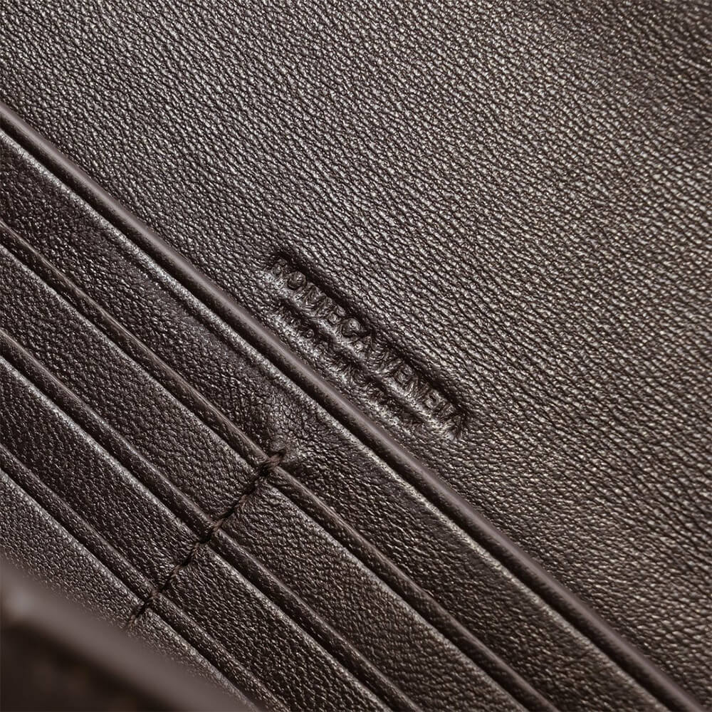 Bottega Veneta Andiamo Clutch