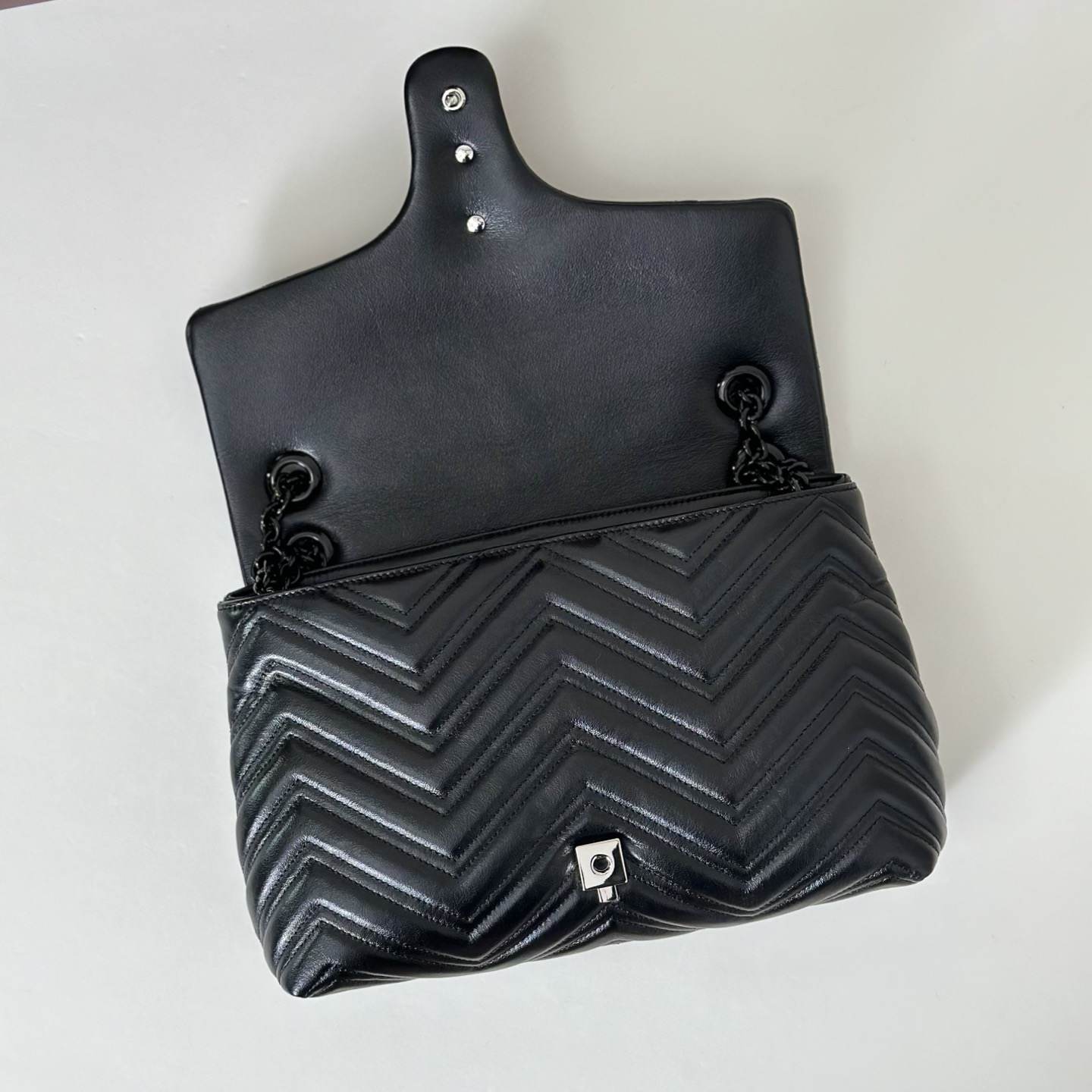 GG Marmont medium shoulder bag(HIGH-END GRADE)