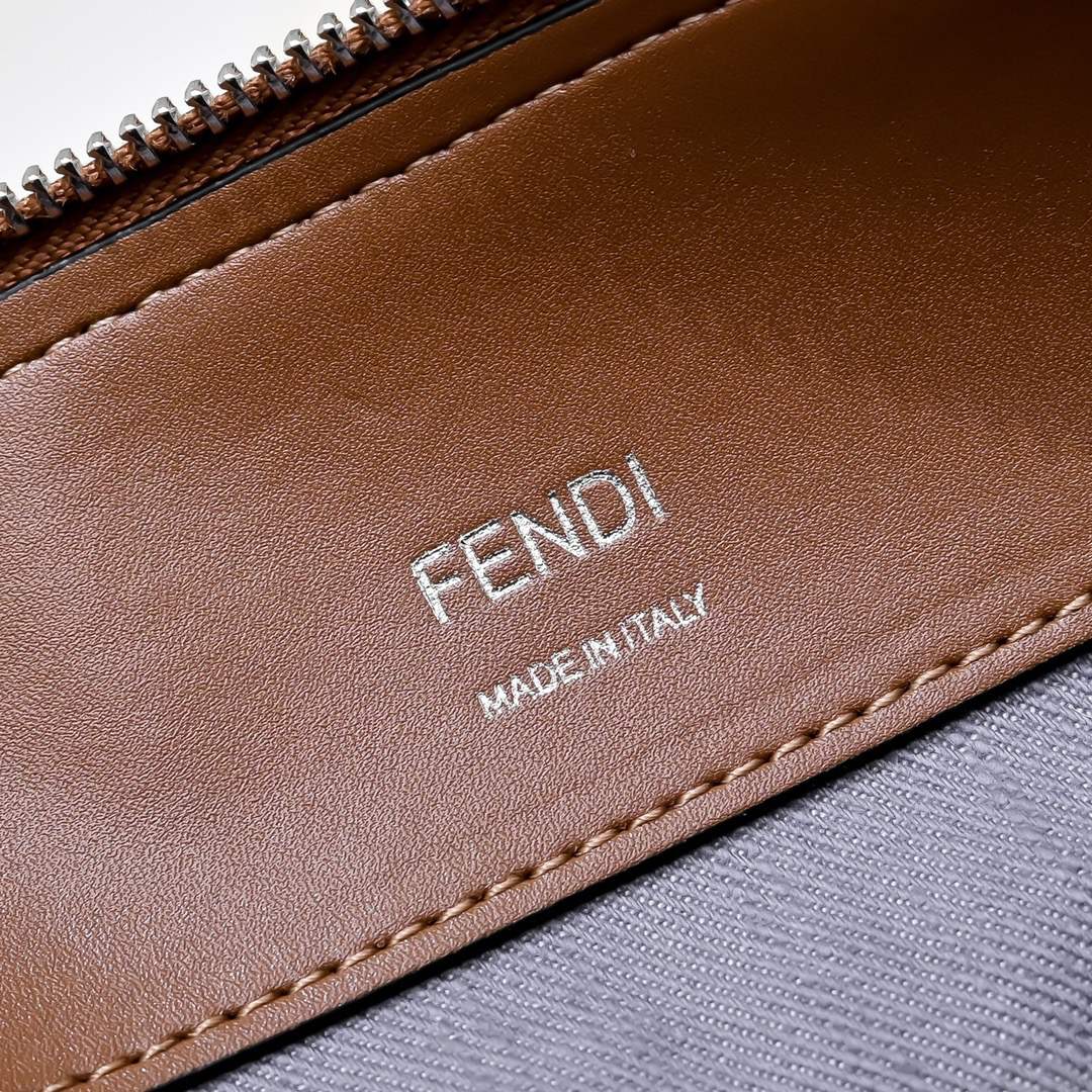 Fendi By The Way Selleria Medium