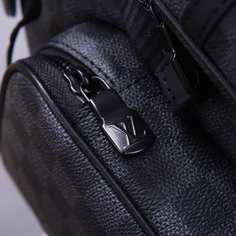 Louis Vuitton Utility
