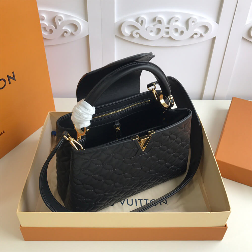Louis Vuitton Capucines MM
