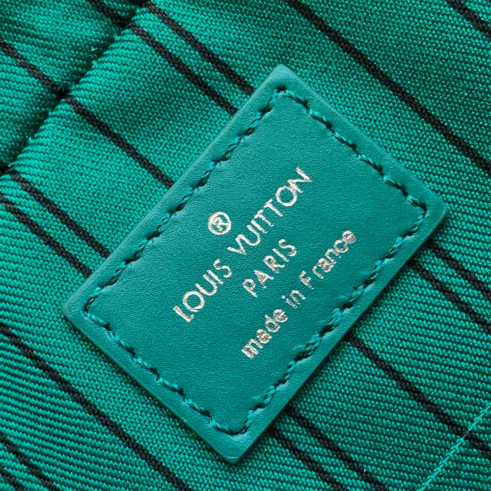 Louis Vuitton Rio Messenger