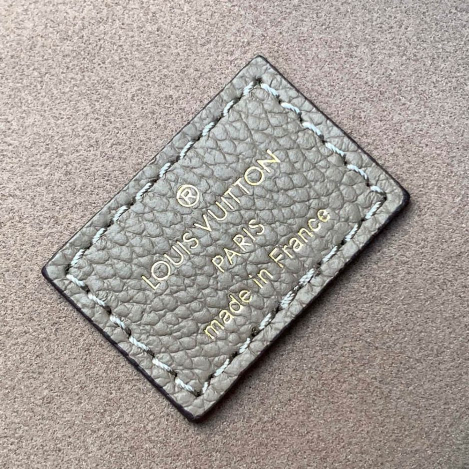 Louis Vuitton Loop Hobo