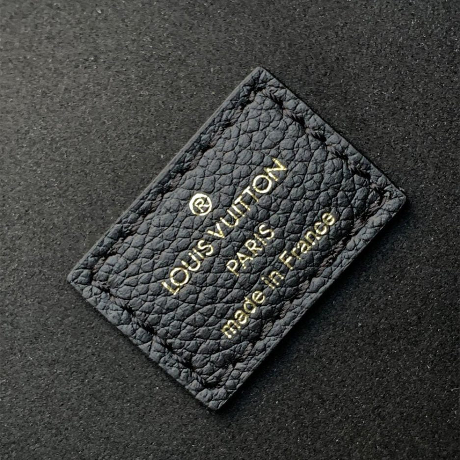 Louis Vuitton Loop Hobo
