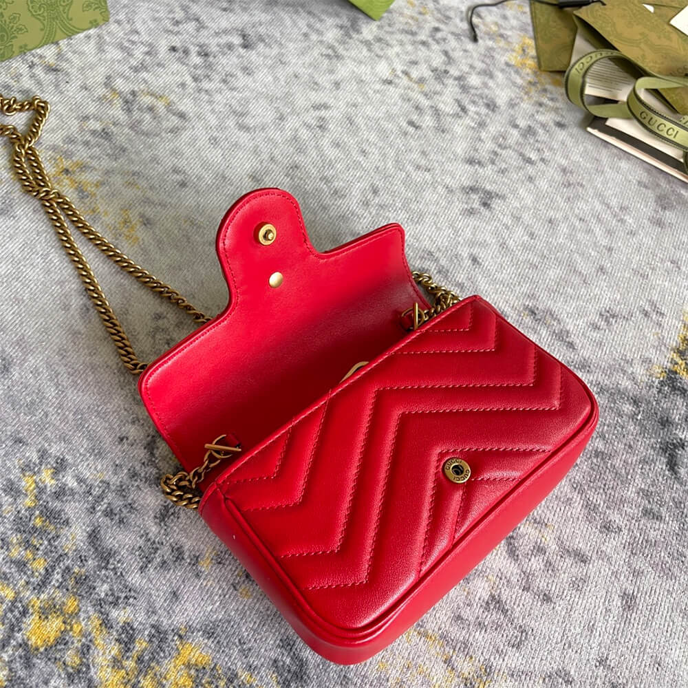 Gucci Marmont Super Mini