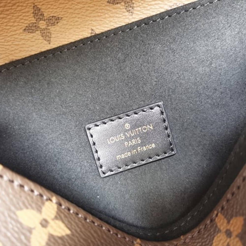 Louis Vuitton Pochette Métis