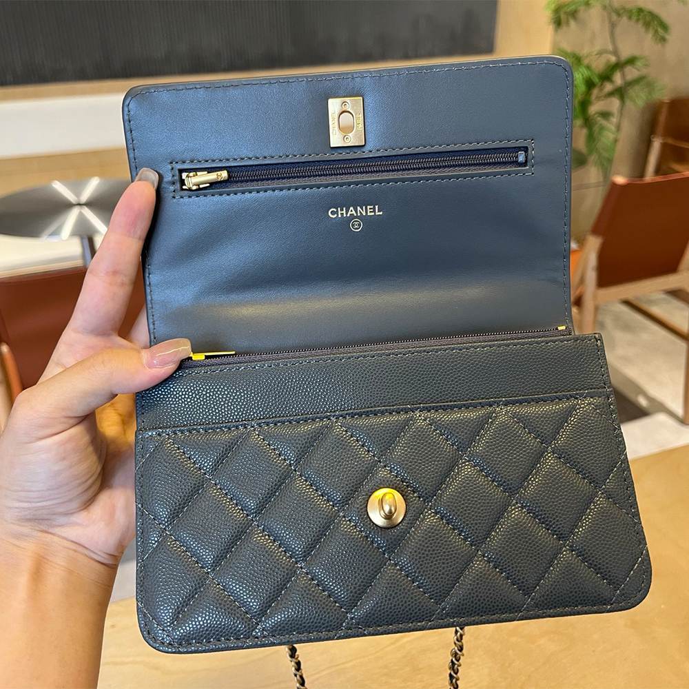 Chanel Wallet On Chain
