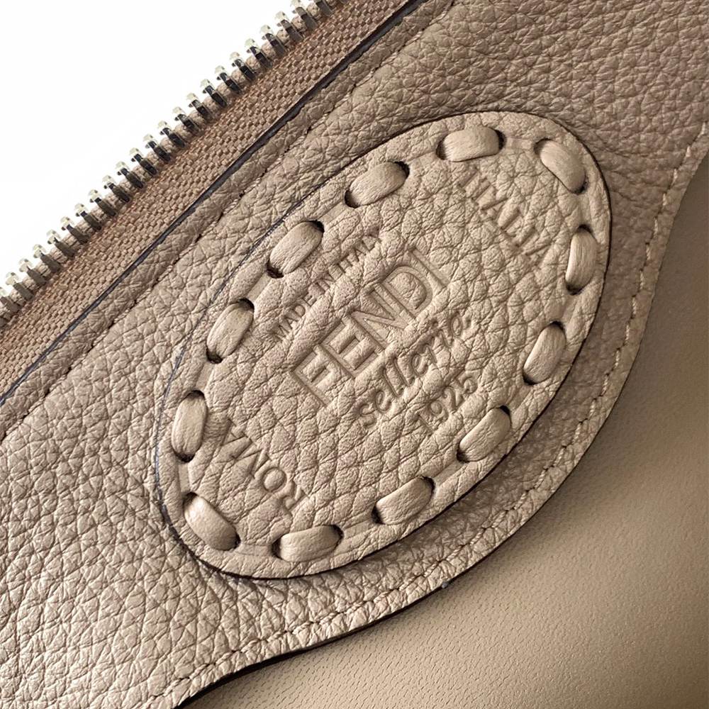 Fendi By The Way Selleria Medium
