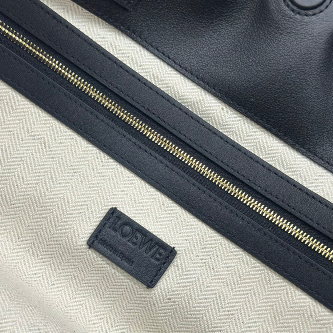 Loewe Large Flamenco