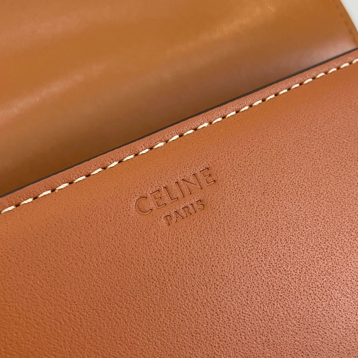 Celine Teen Triomphe
