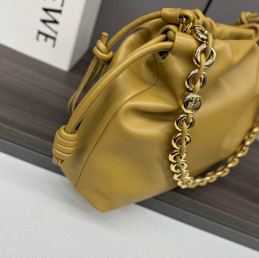 Loewe Large Flamenco