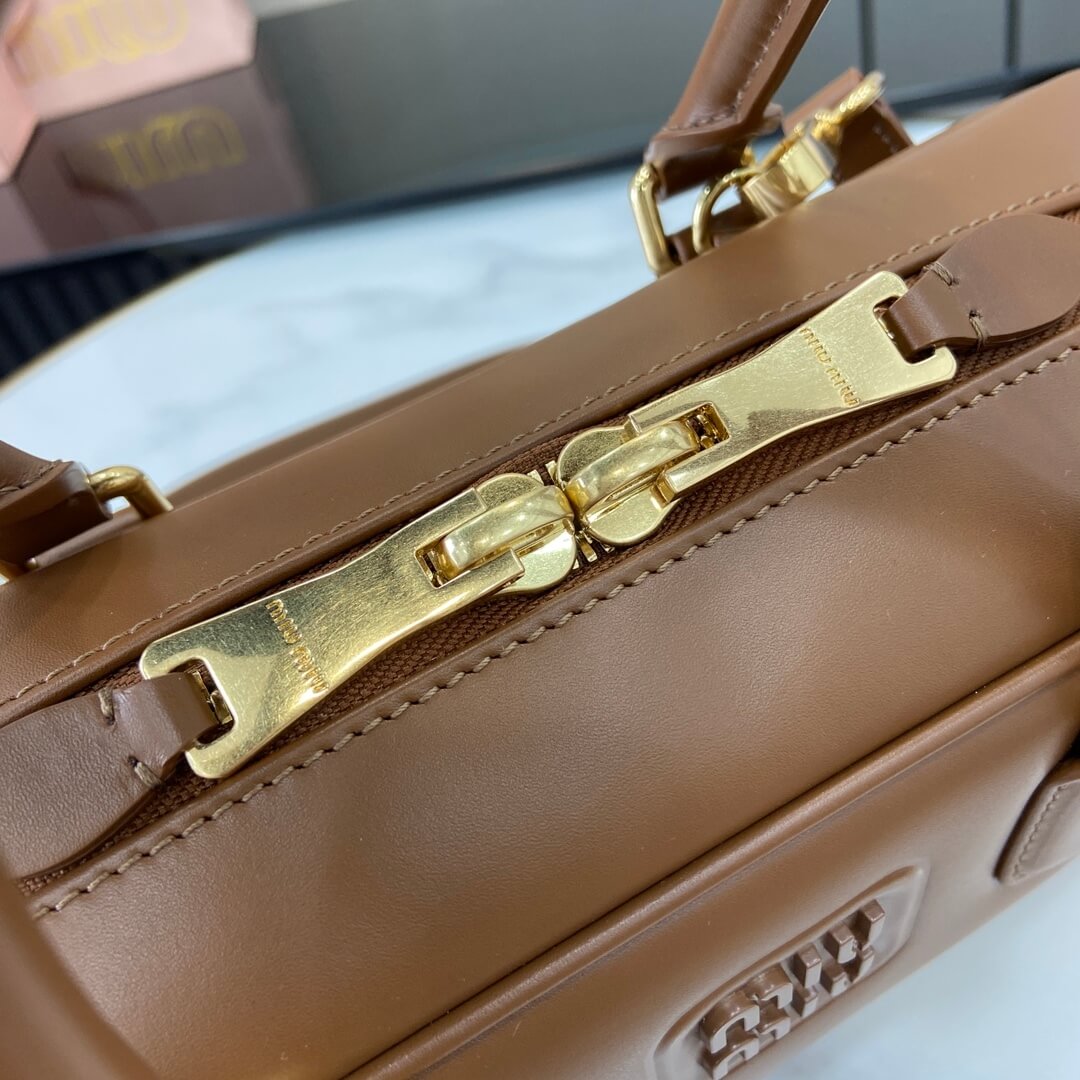 MiuMiu Large Arcadie