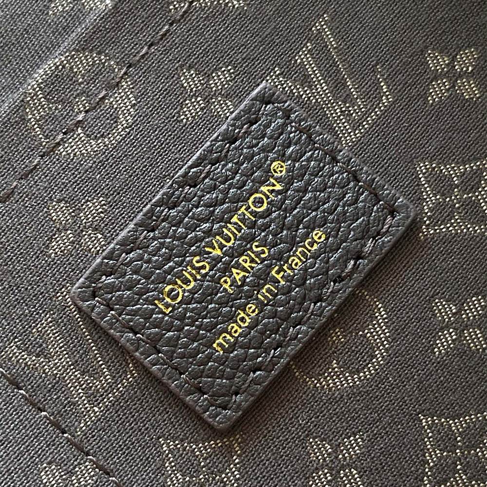 Louis Vuitton Express GM