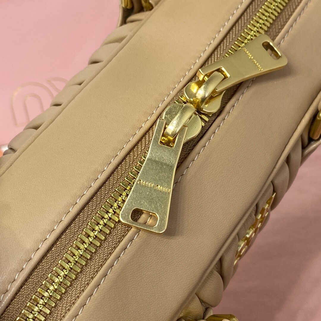 MiuMiu Large Arcadie