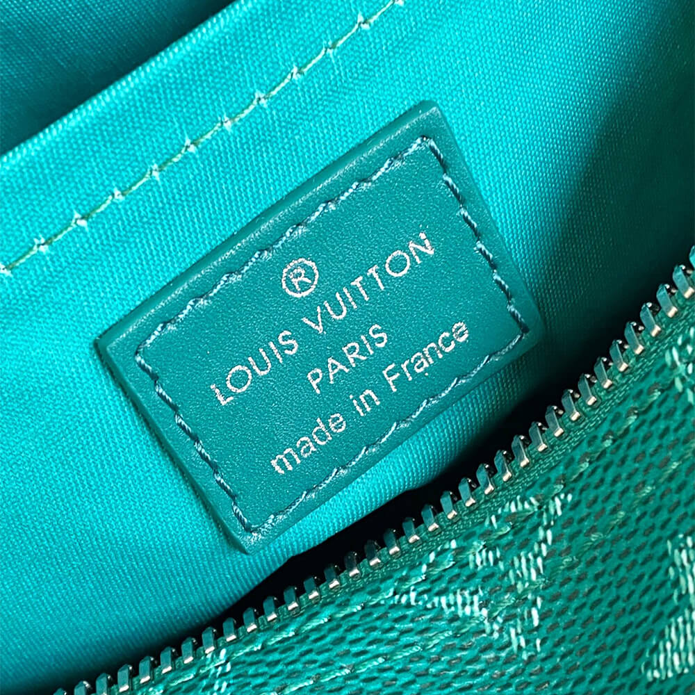 Louis Vuitton Keepall Bandoulière 25
