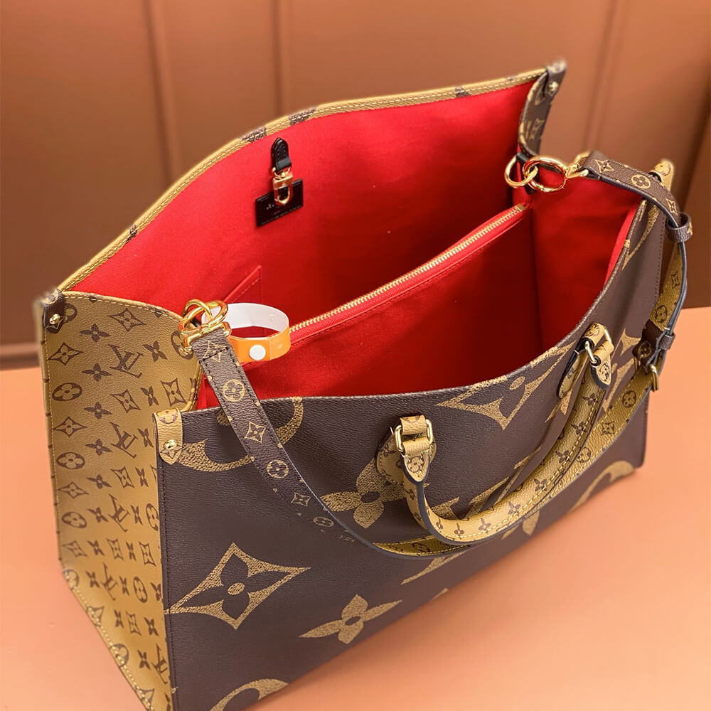 Louis Vuitton OnTheGo Voyage