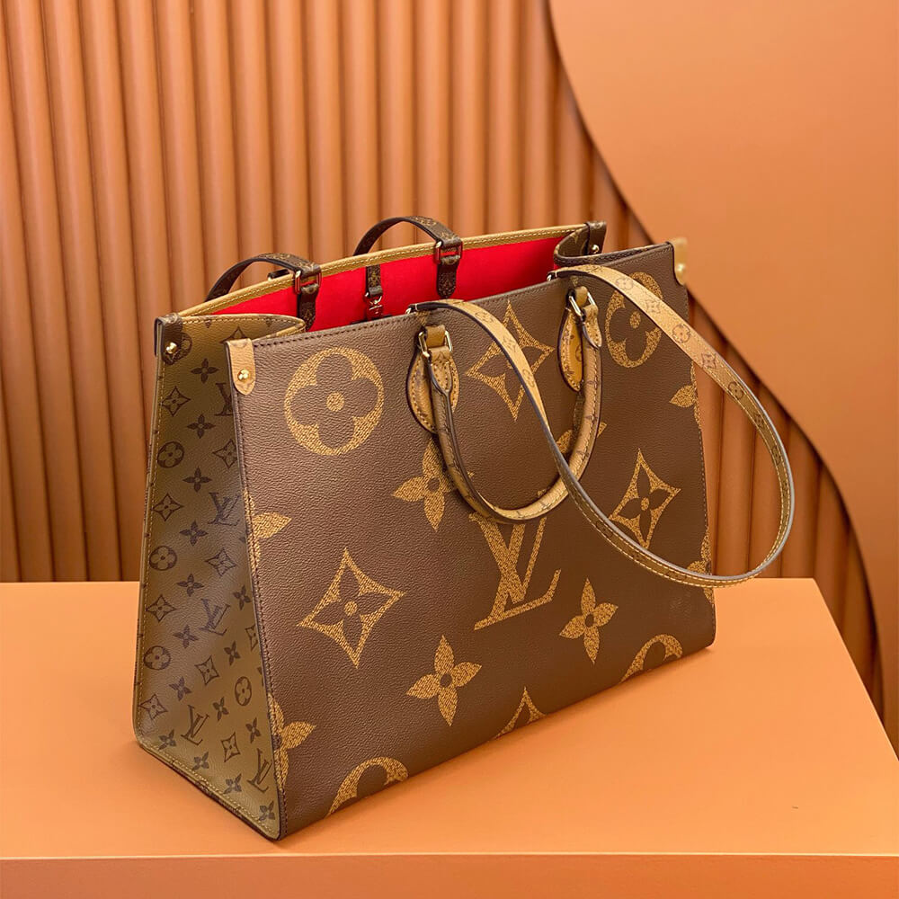 Louis Vuitton OnTheGo GM