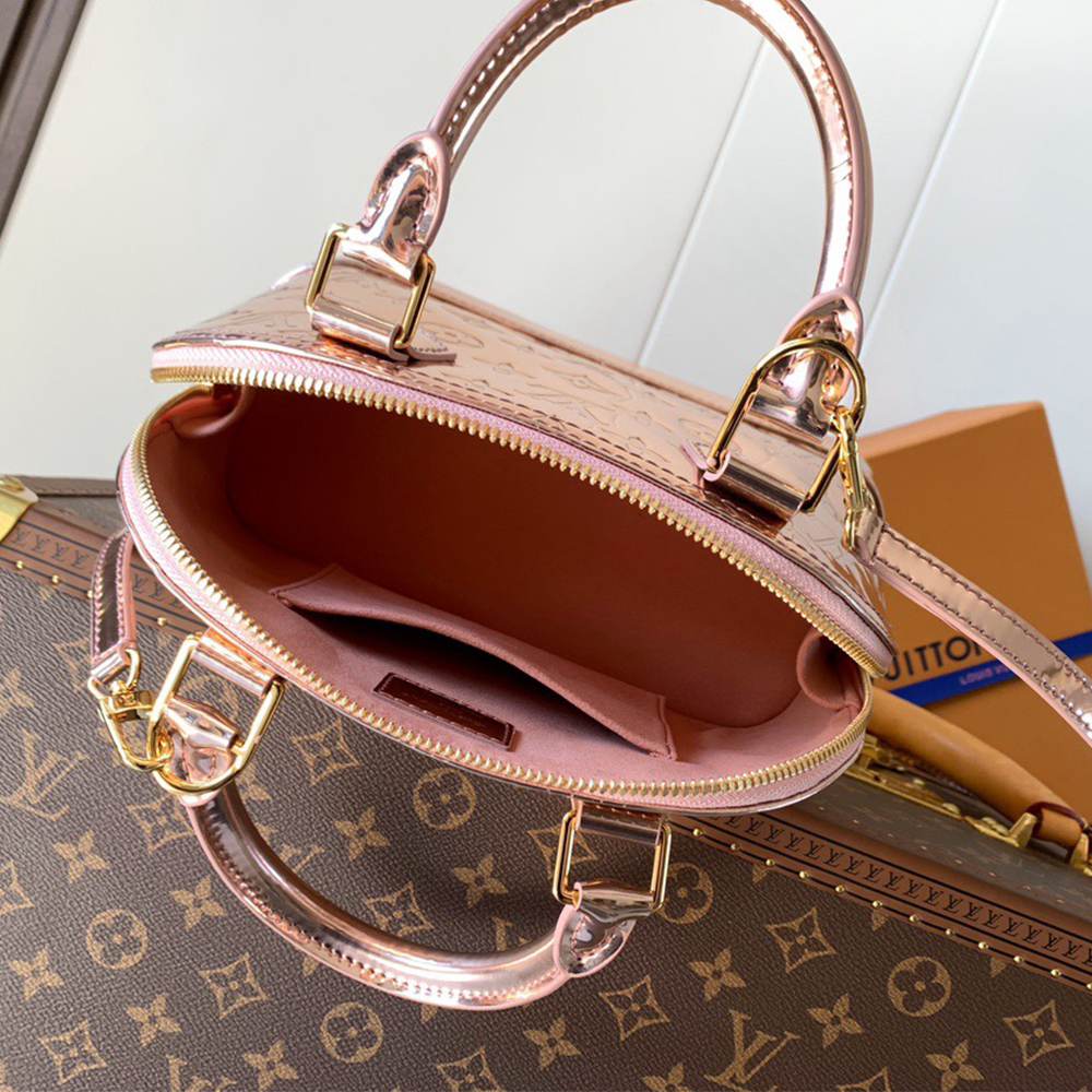 Louis Vuitton Alma BB