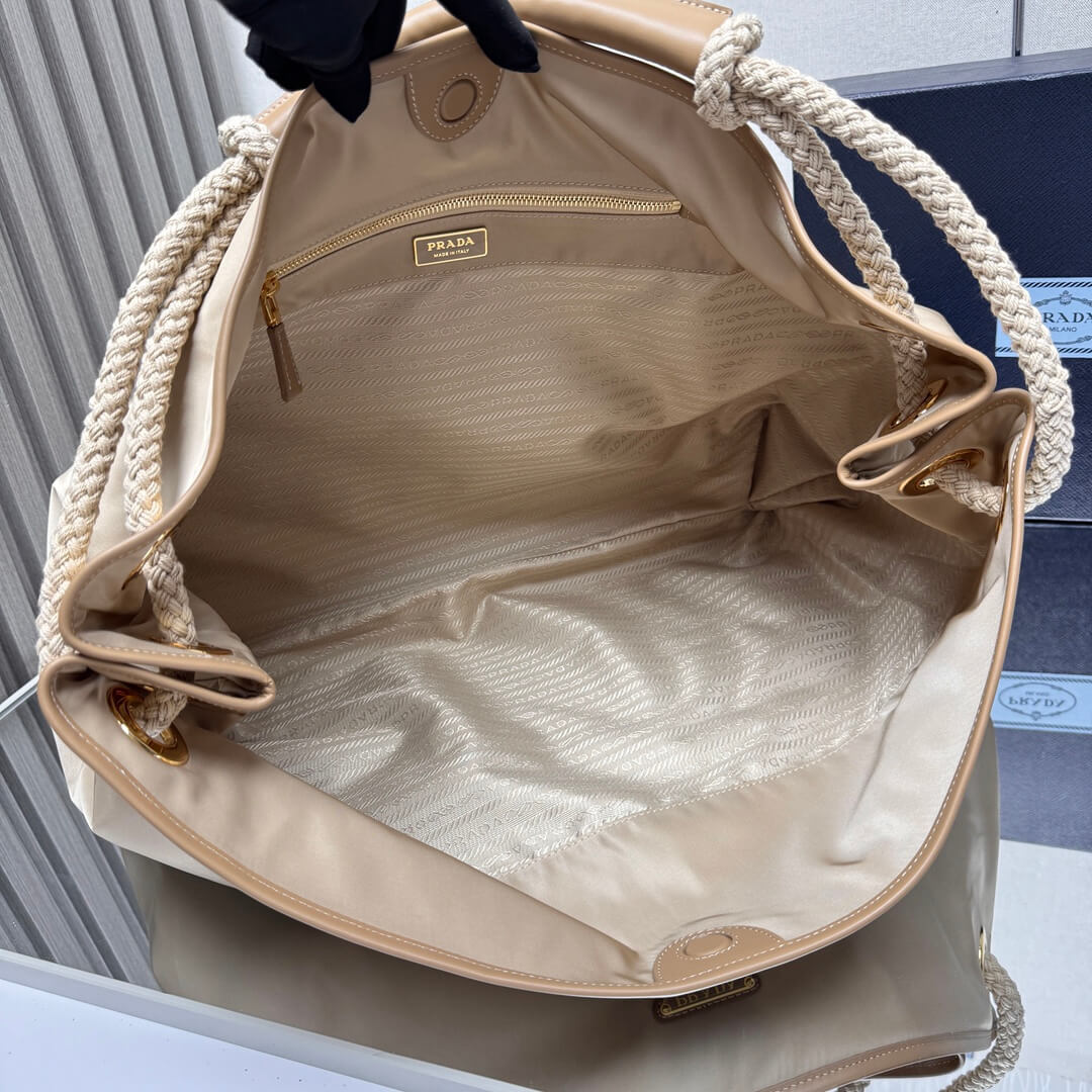 Prada Mariner large Re-Nylon