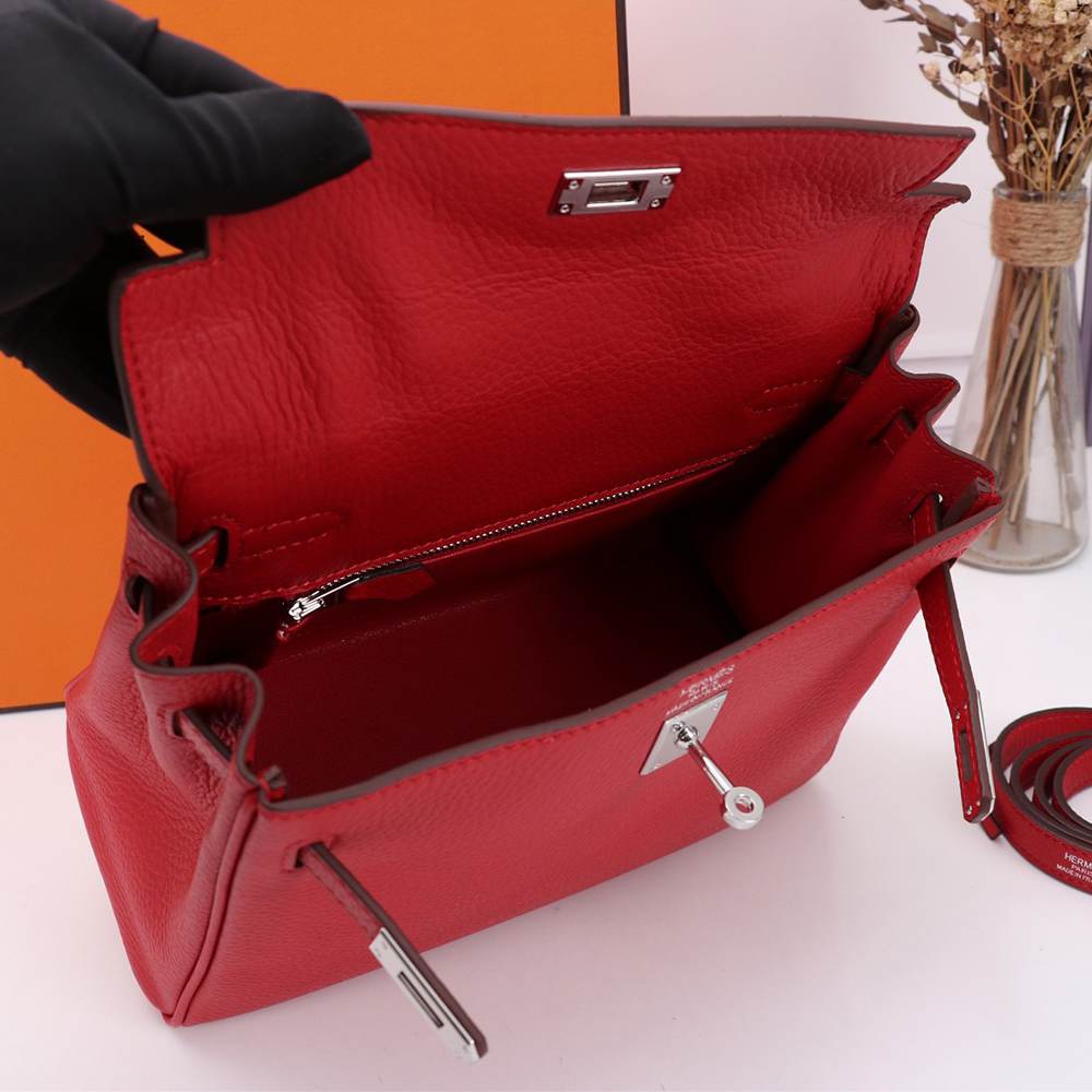 Hermes Kelly 28