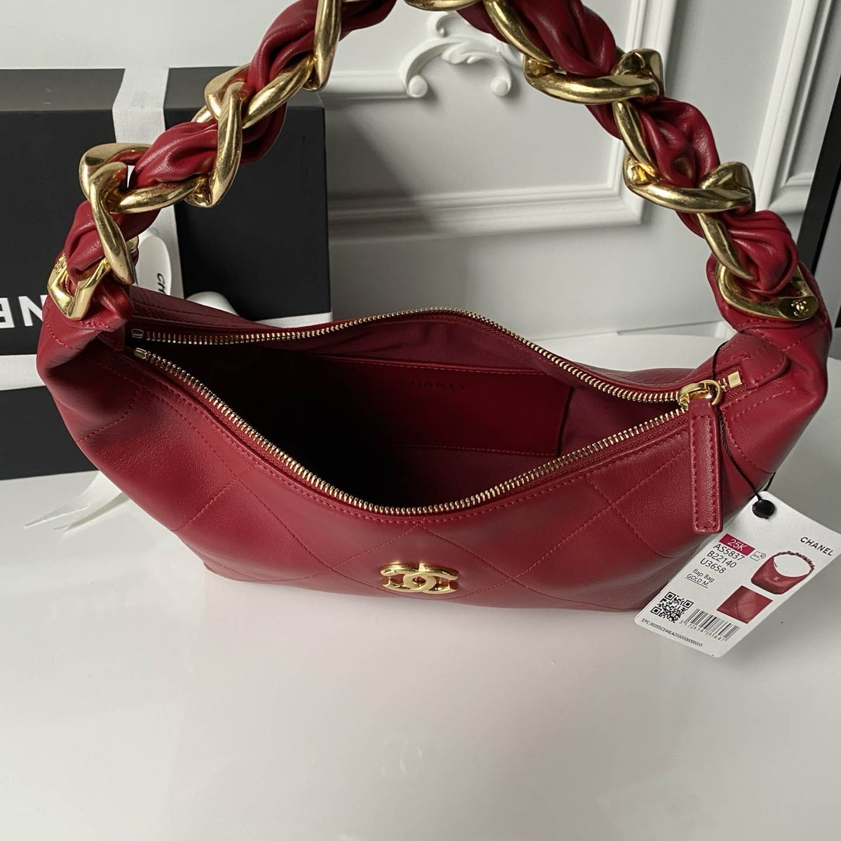 Chanel Hobo Handbag