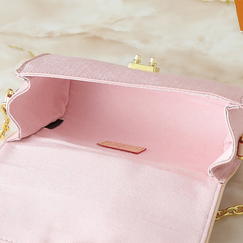 Louis Vuitton Pochette Camille