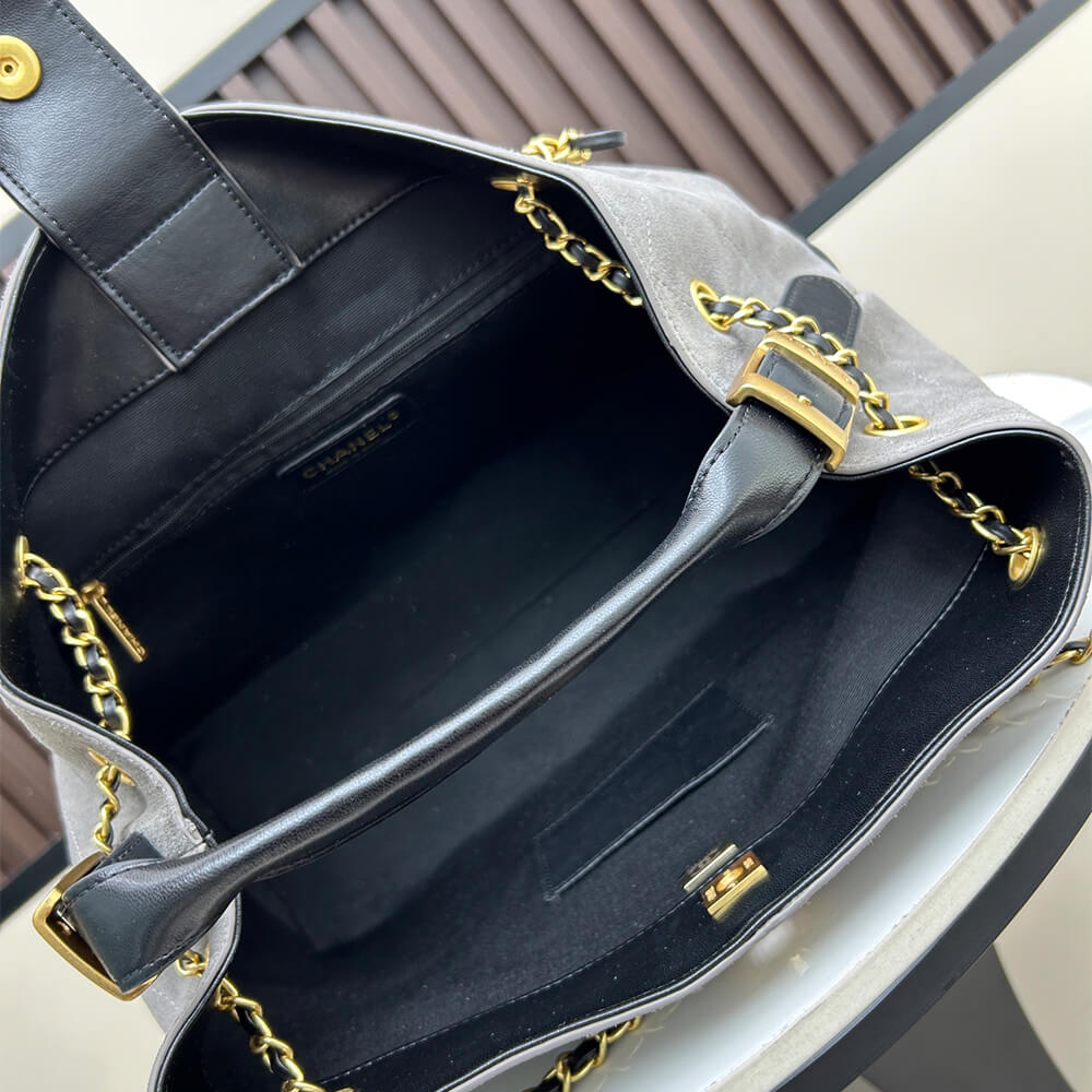 Chanel Small Shopping 25A