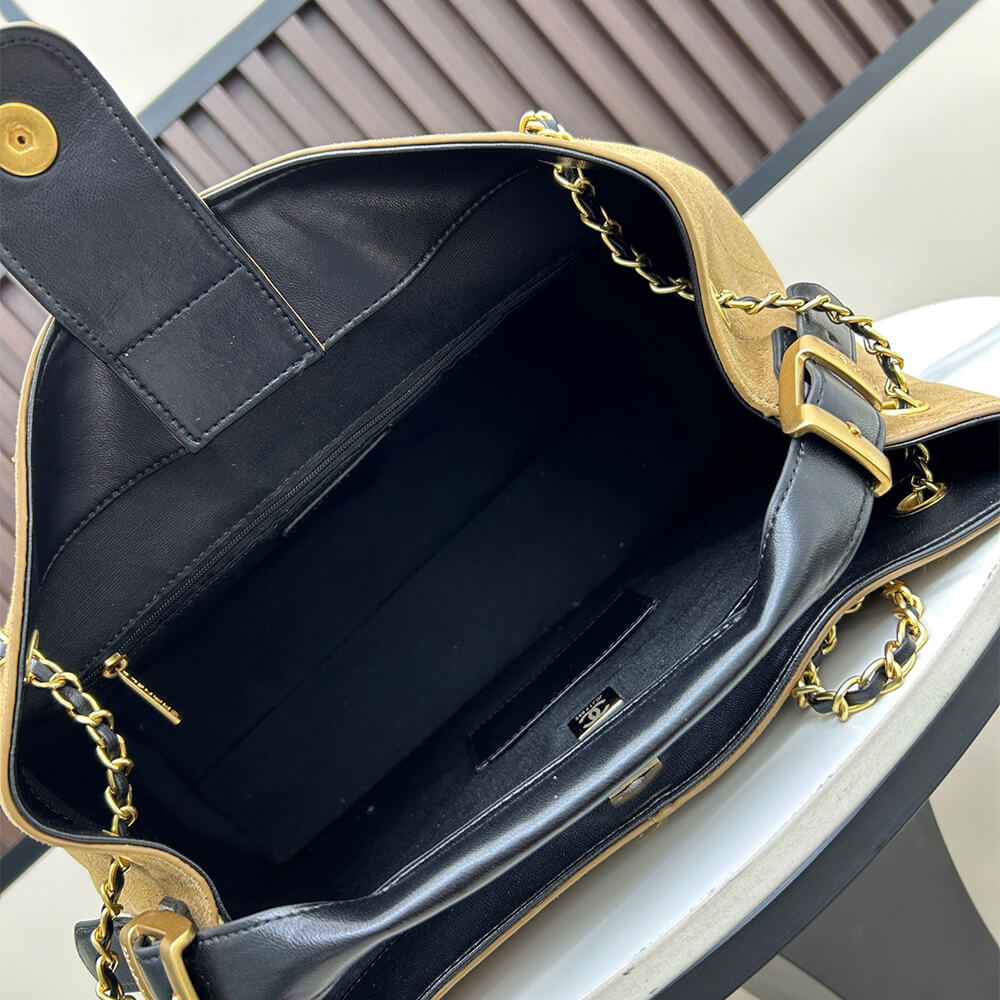 Chanel Small Shopping 25A