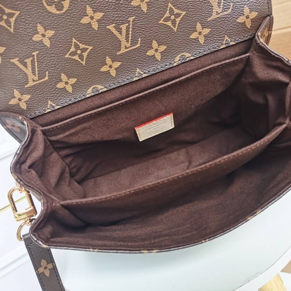 Louis Vuitton Pochette Métis