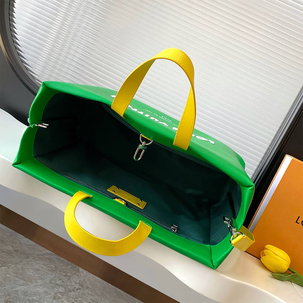 Louis Vuitton Shopper Tote MM