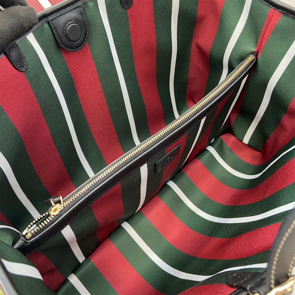 Gucci Emblem Large