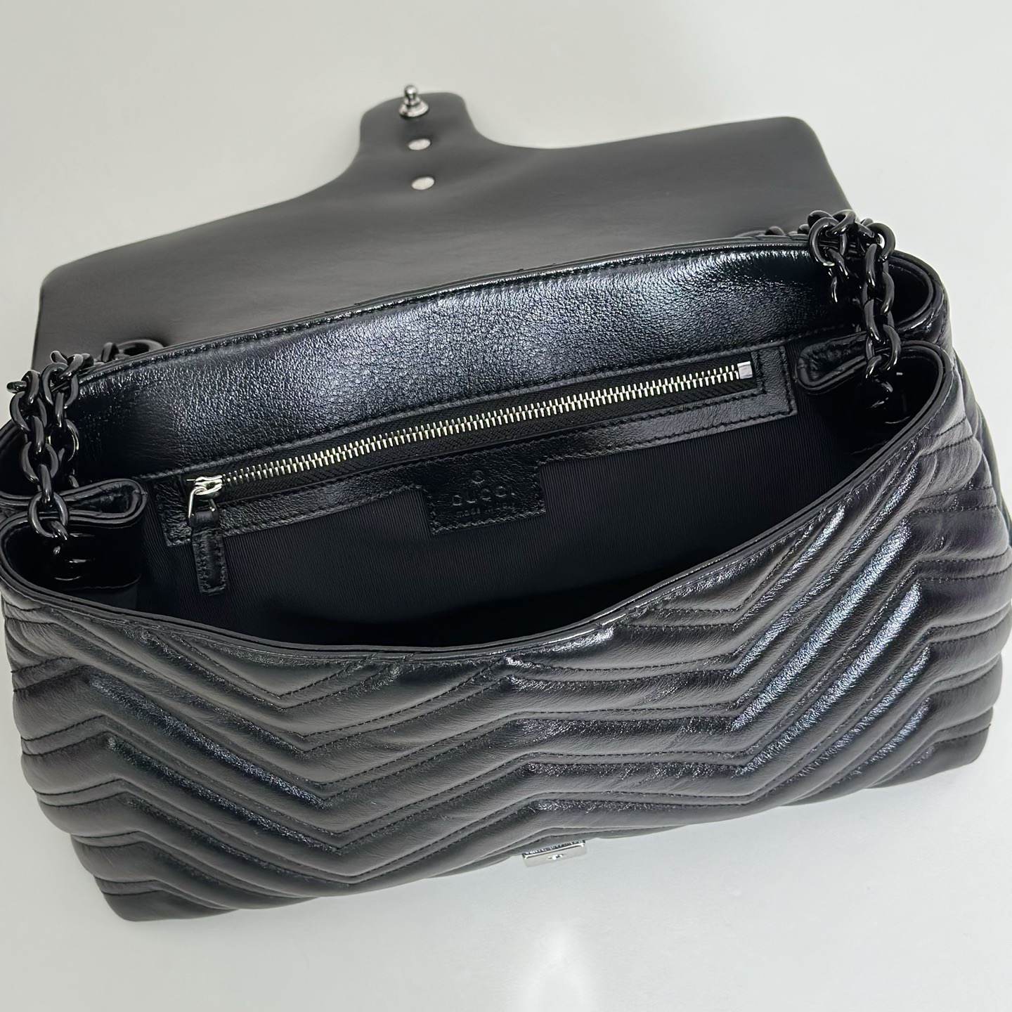 GG Marmont medium shoulder bag(HIGH-END GRADE)