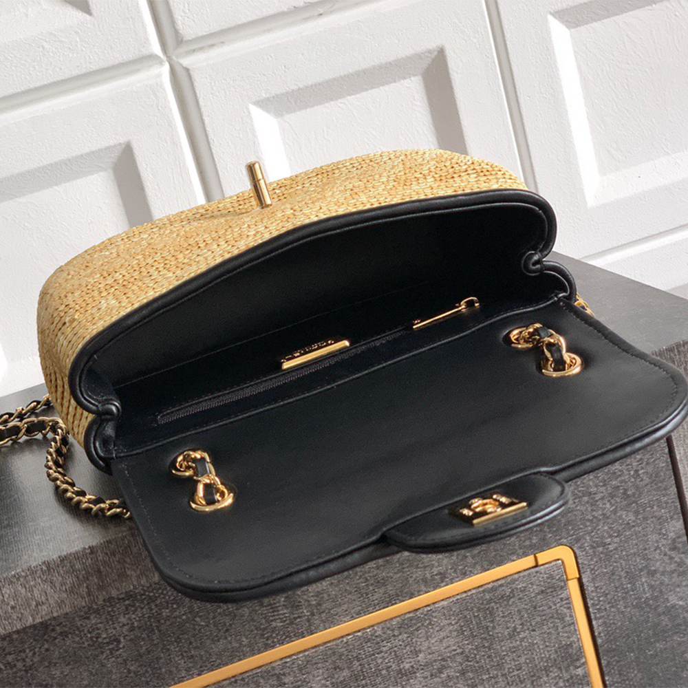 CHANEL Small Flap Bag(HIGH-END GRADE)