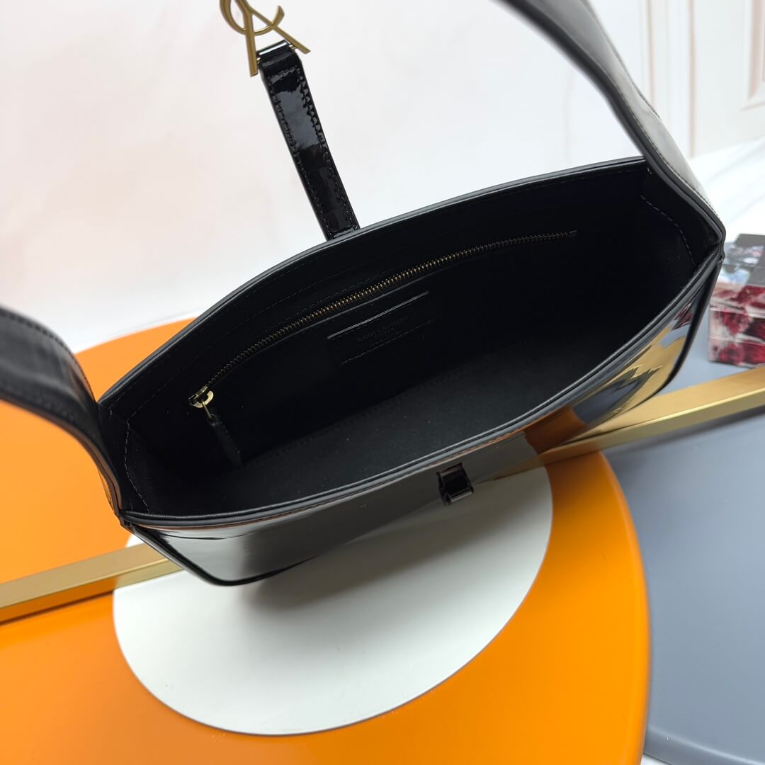 Ysl Le 5 à 7 In Patent Hobo