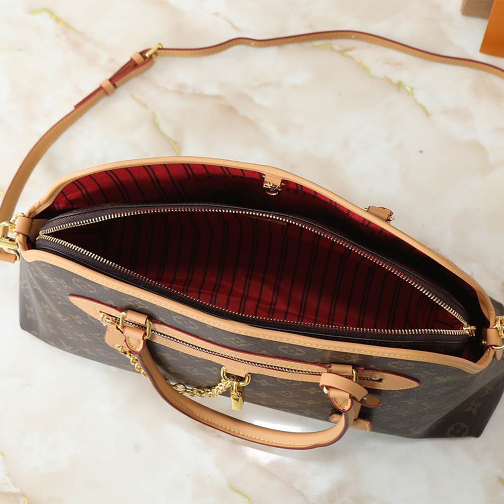 Louis Vuitton Ever More MM