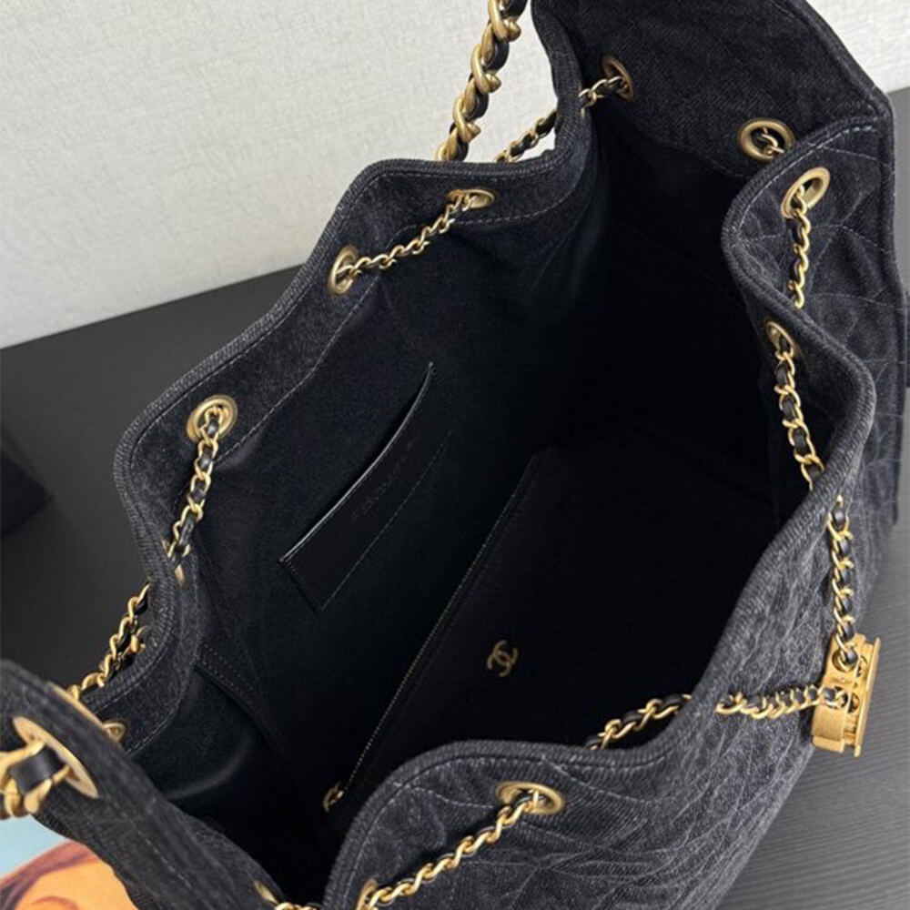 Chanel 25 Medium
