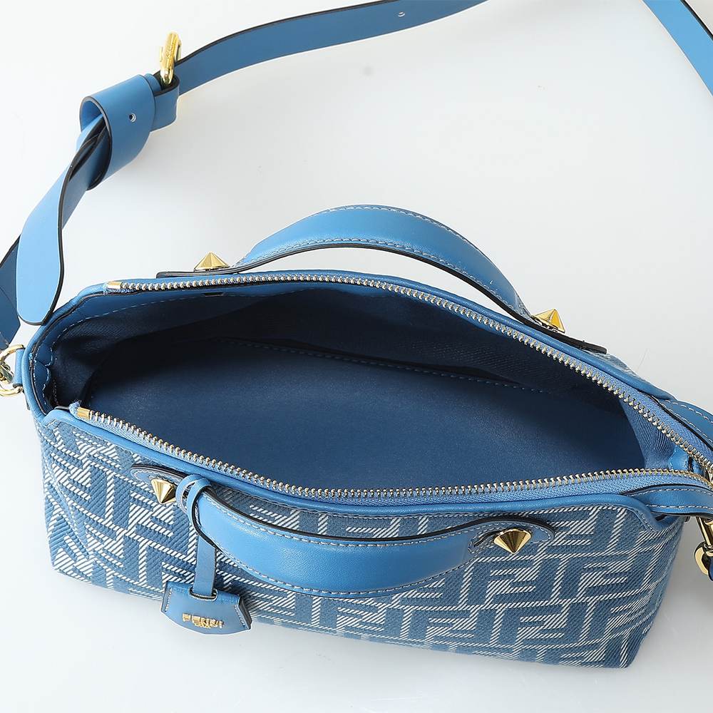 Fendi By The Way Selleria Medium