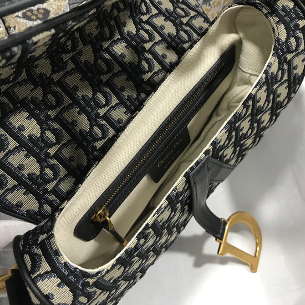 Dior Saddle