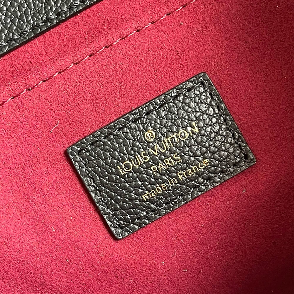 Louis Vuitton Pochette Métis