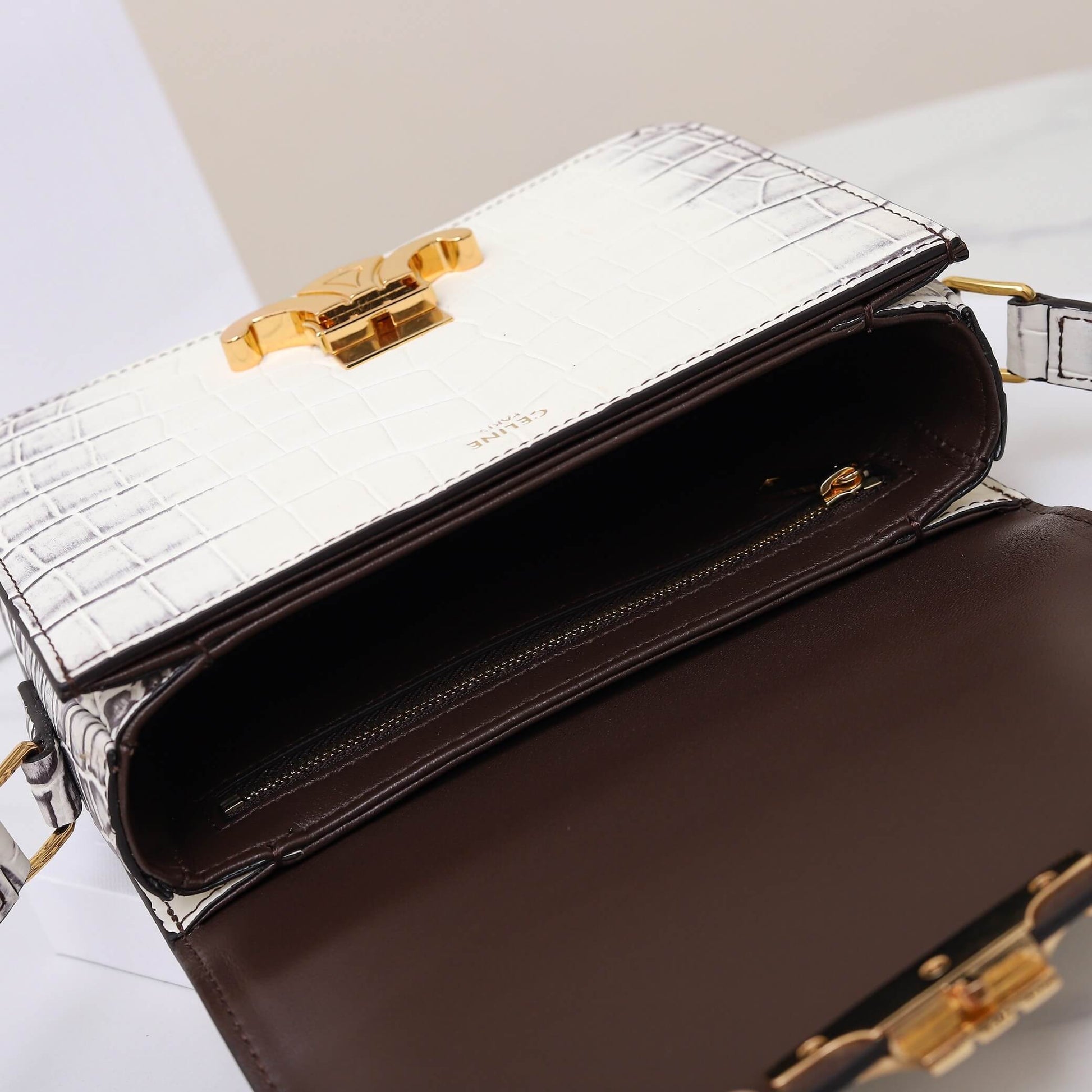 CELINE TEEN TRIOMPHE crocodile pattern handbag(HIGH-END GRADE)