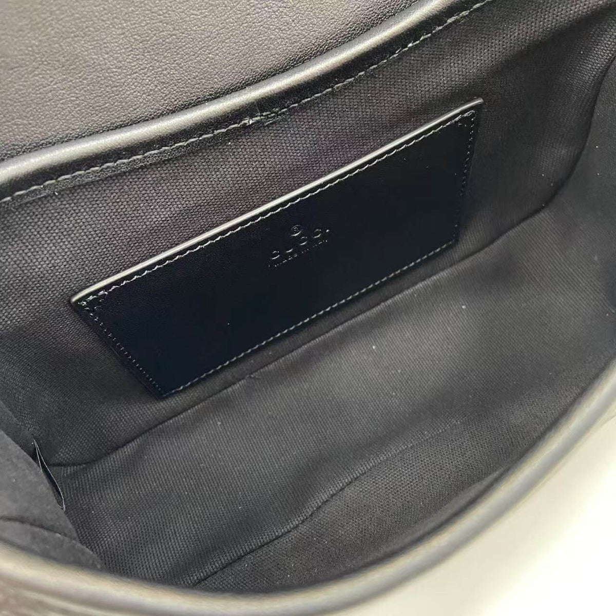 Gucci Emblem Small