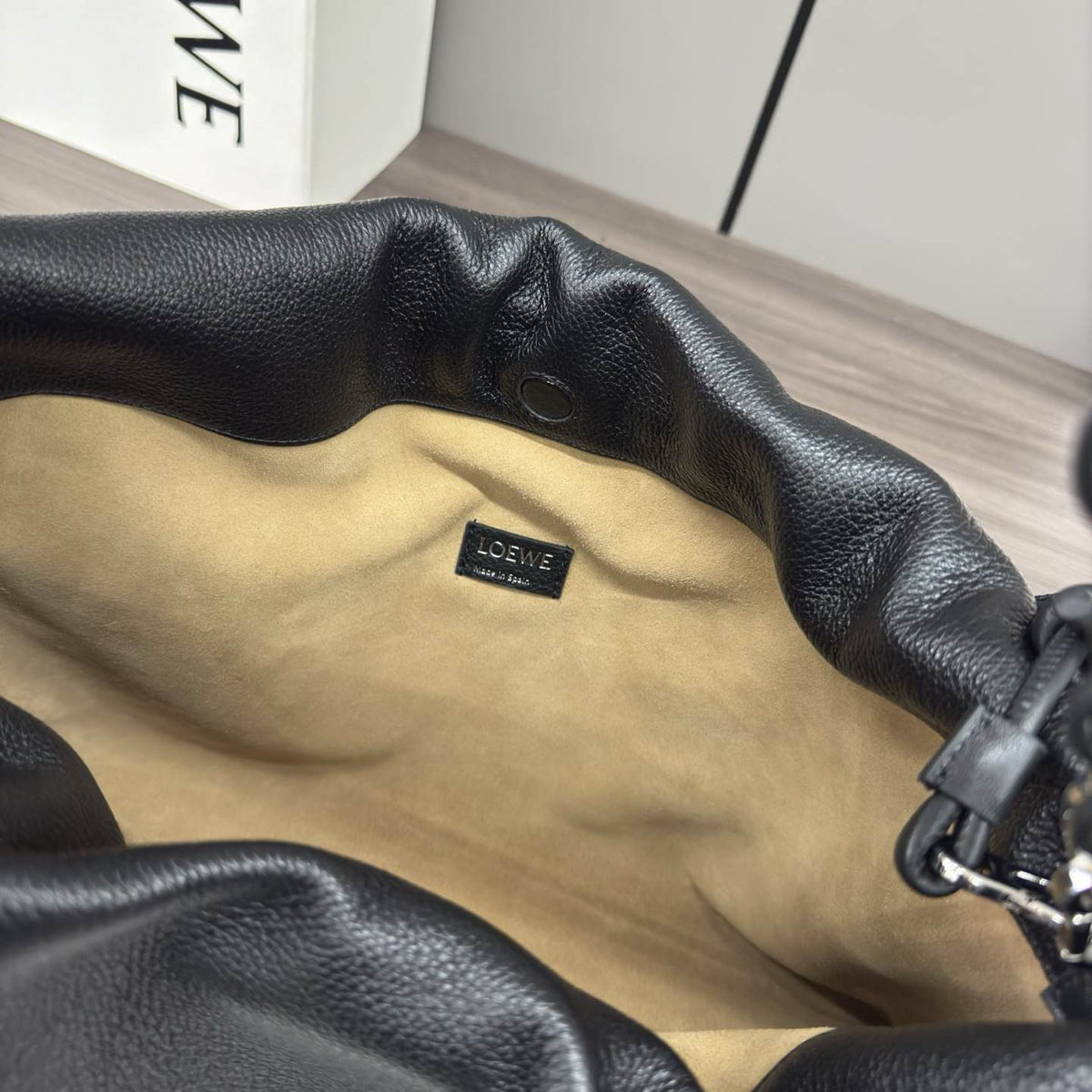 Loewe Large Flamenco