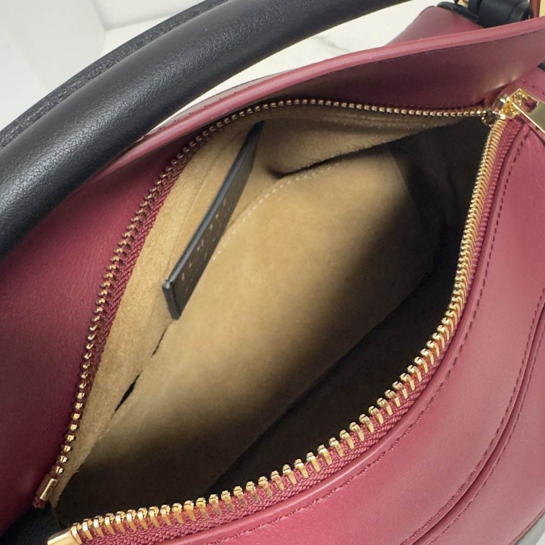 Loewe Small Puzzle
