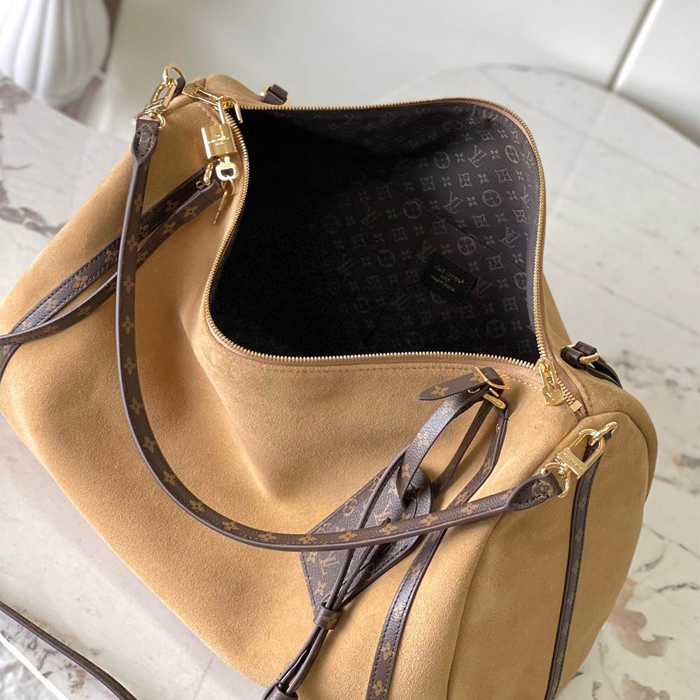 Louis Vuitton Express GM