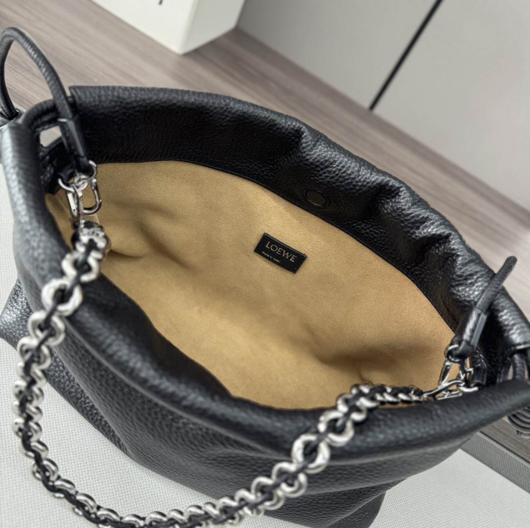 LOEWE Medium Flamenco purse in fine grained calfskin(HIGH-END GRADE)